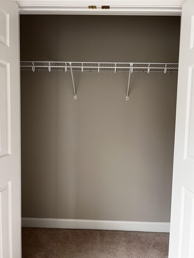 Building Photo - 708 Tattnall Dr