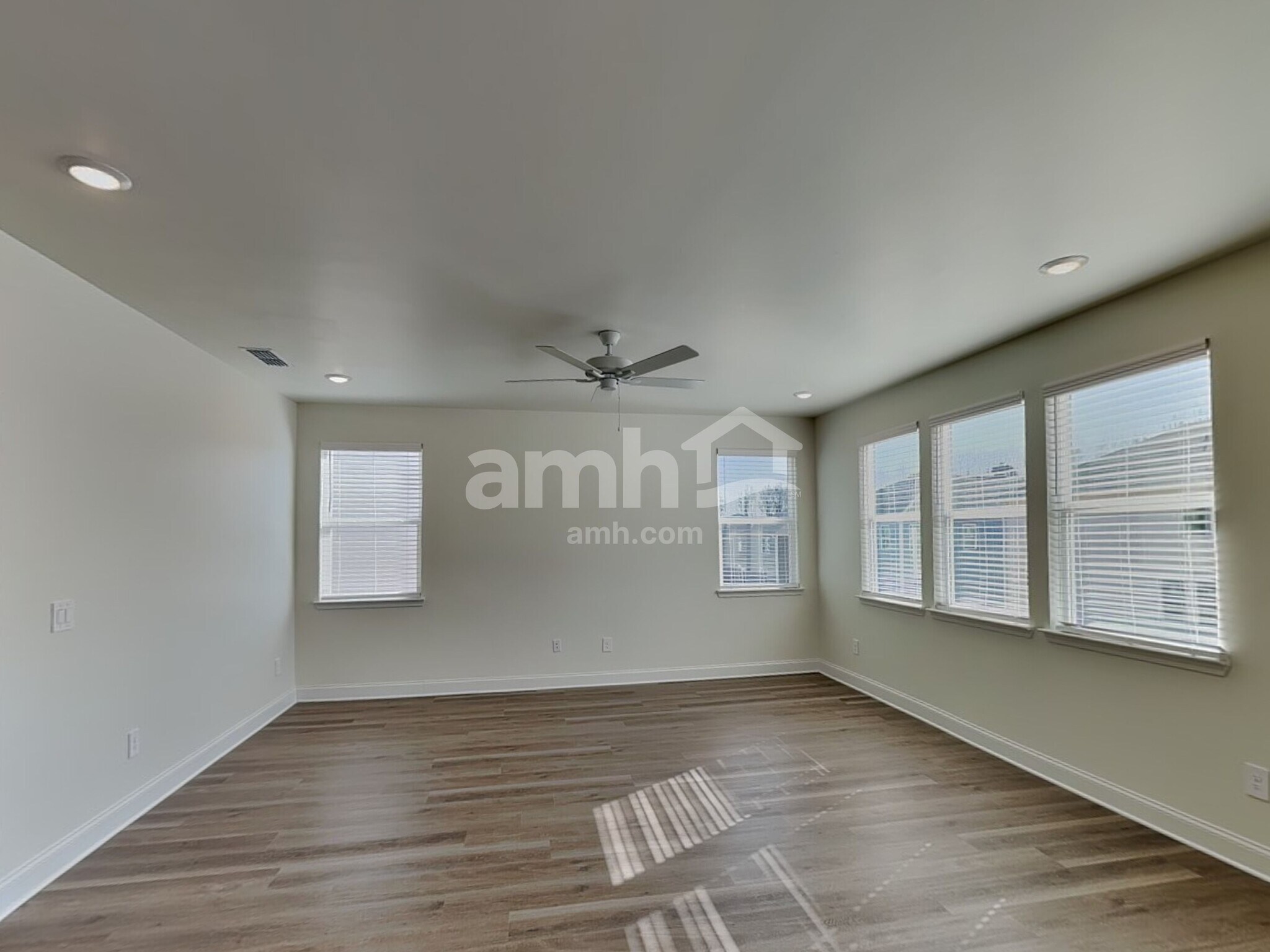 Building Photo - 3505 Shane Hill Rd SW