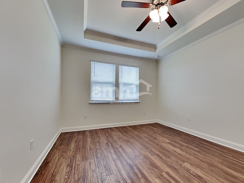 Building Photo - 163 Banyan Frst Dr