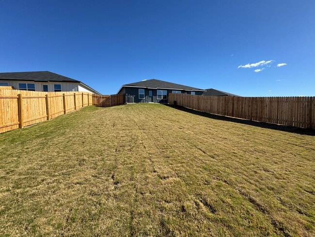 Building Photo - 1206 Concord Dr