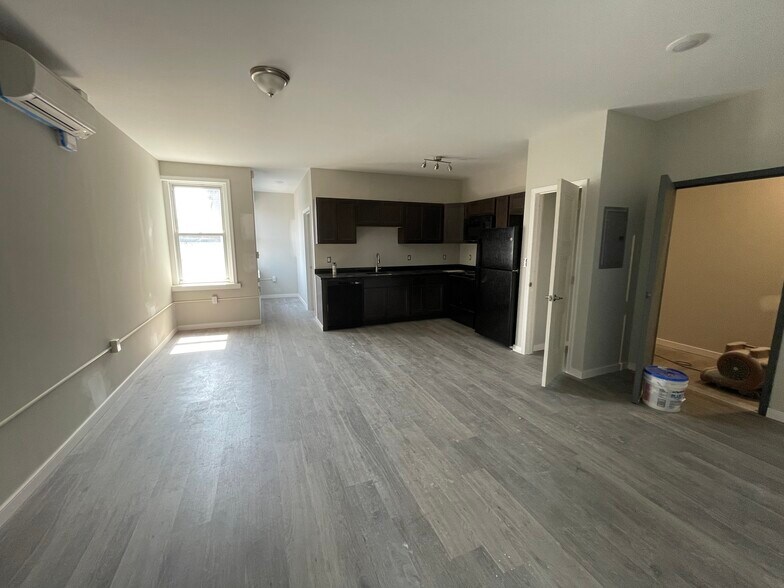 Building Photo - 1017 Hamilton St, Fl 1