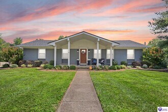 Building Photo - 613 El Dorado Dr