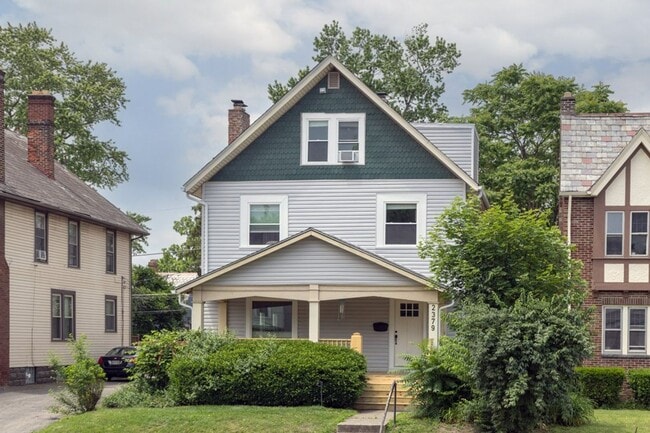 Building Photo - North Campus OSU Renovated Single Family H...