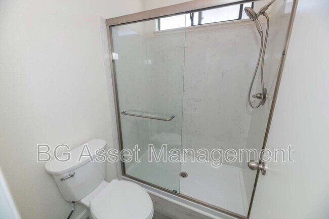 Building Photo - 238 Cinnabar Way