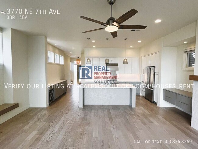 Building Photo - 3770 NE 7th Ave