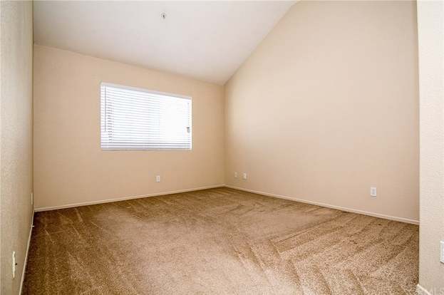 Building Photo - 13133 Le Parc Blvd