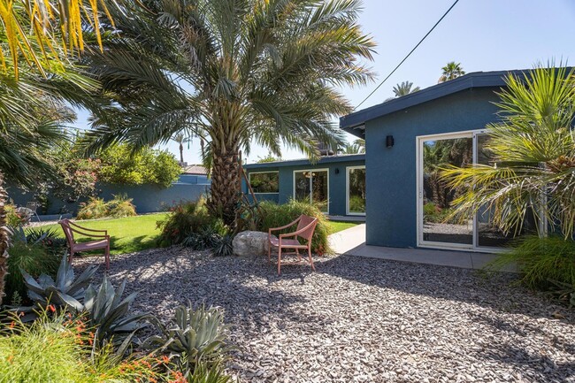 Building Photo - 44828 Rubidoux St