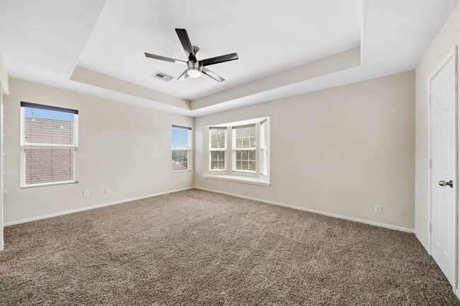 Building Photo - 2415 Cloudy Bay Dr