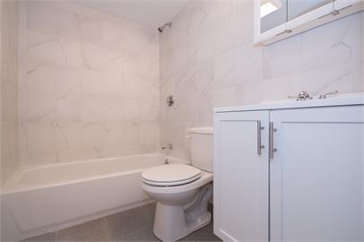 Building Photo - 11 Commonwealth Ct