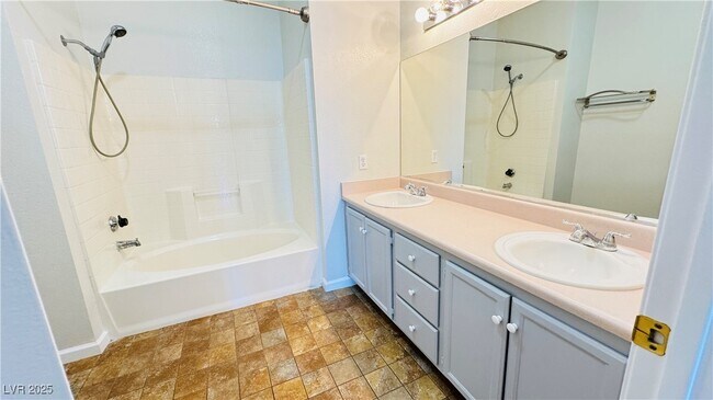 Building Photo - 4810 Grey Wolf Ln
