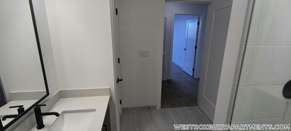 Building Photo - 199 Gardner St