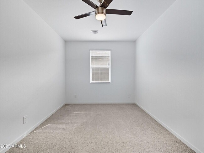 Building Photo - 3104 Bee Trl