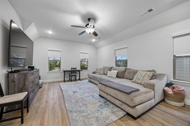 Building Photo - 4012 Truman Dr