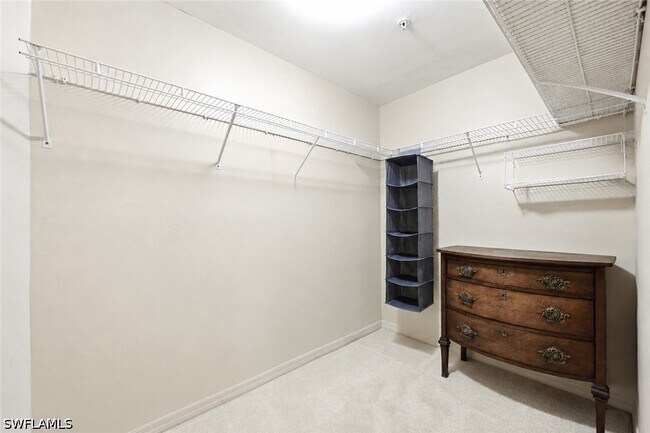 Building Photo - 300 L'Ambiance Cir