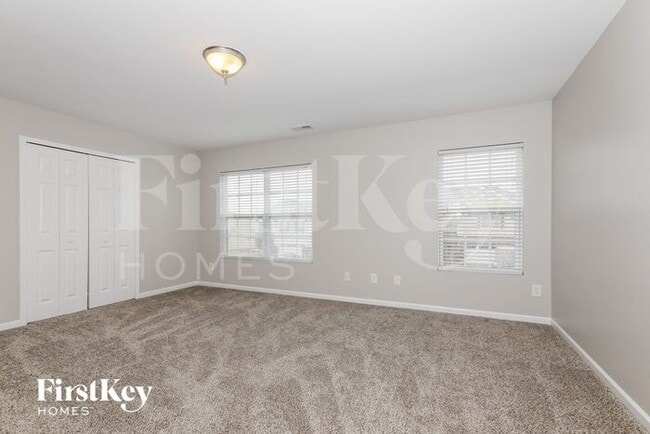 Building Photo - 1008 Rural Farm Rd