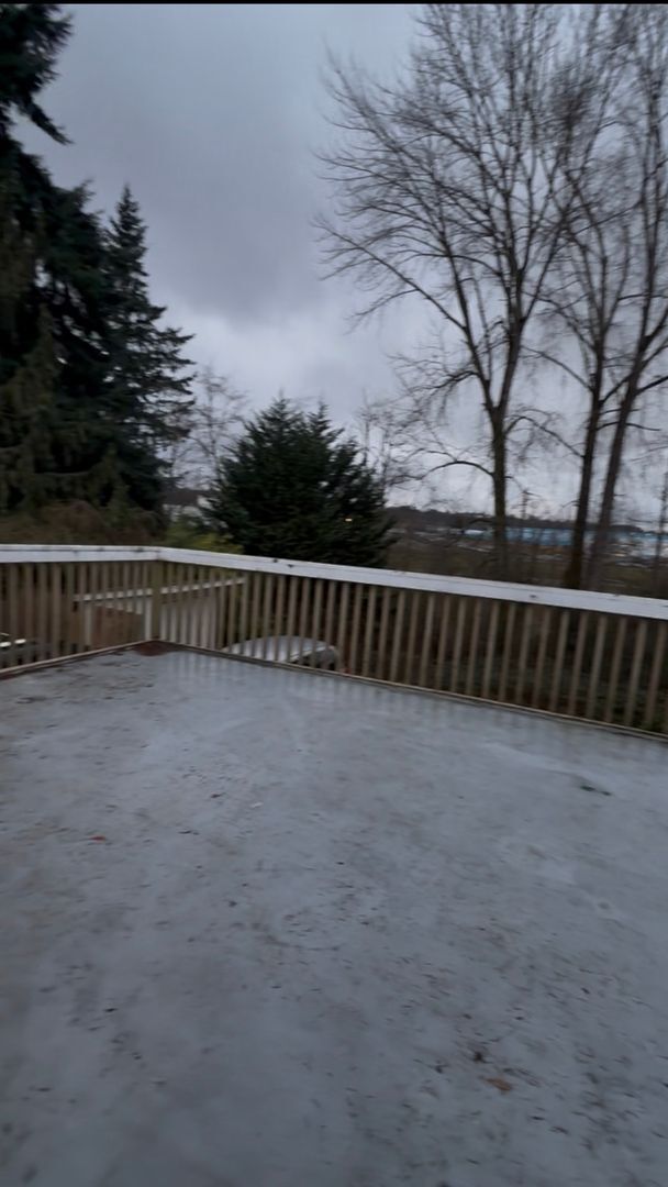 Building Photo - 6404 W Beech St