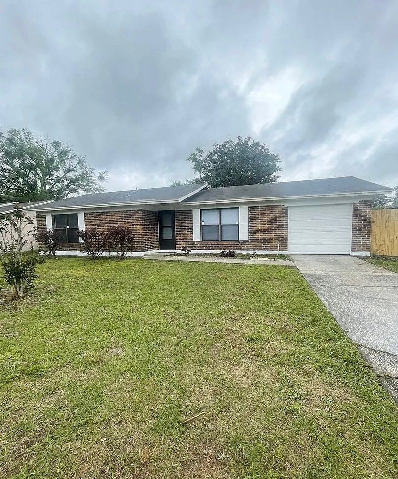 Building Photo - 7976 Shircliff Dr