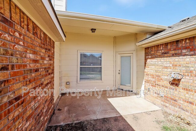 Building Photo - 6205 Janae St