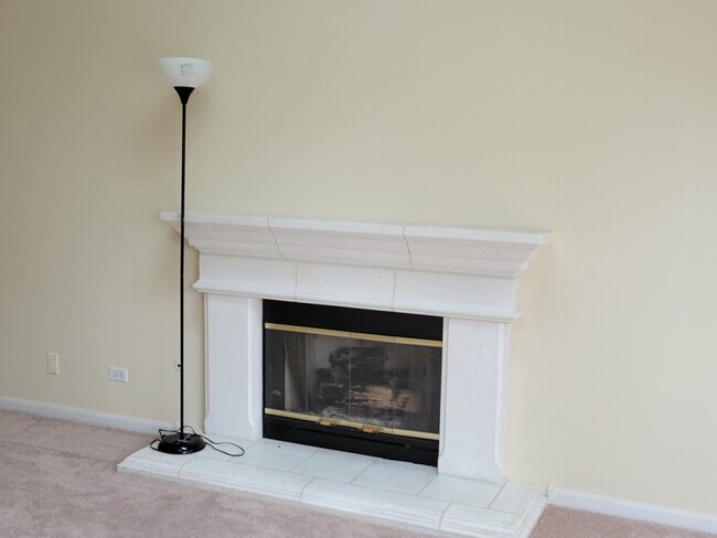 Building Photo - 3073 Kentshire Cir