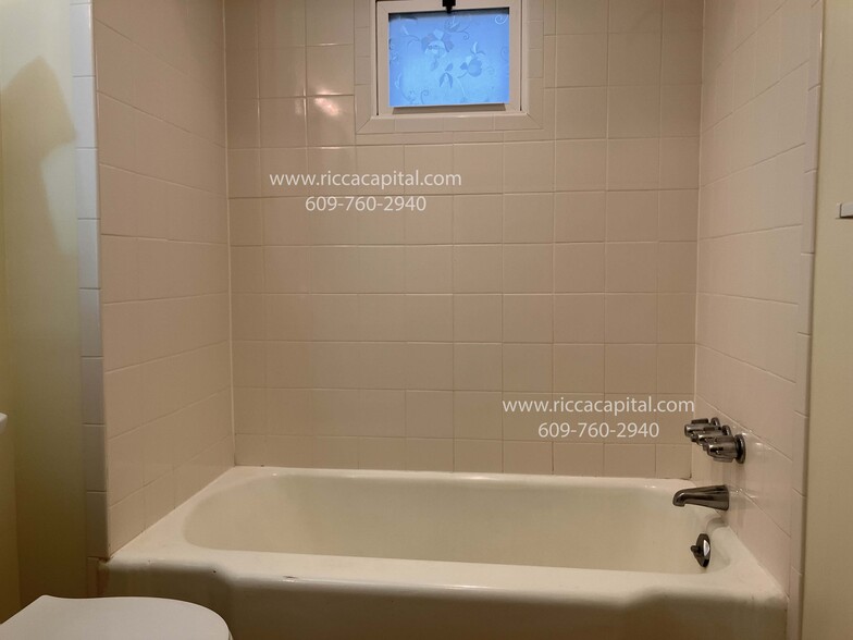 Bathroom - 186 Tansboro Rd