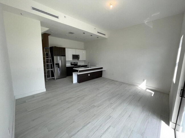 Building Photo - 4380 NW 8th Ct