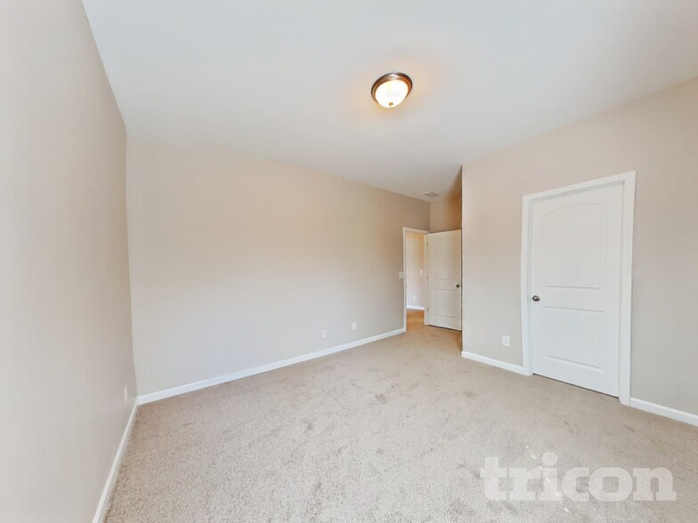 Building Photo - 75 Wrenwood Dr