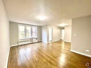 Building Photo - 1 bedroom in BRONX NY 10471