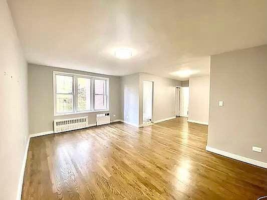 Primary Photo - 1 bedroom in BRONX NY 10471