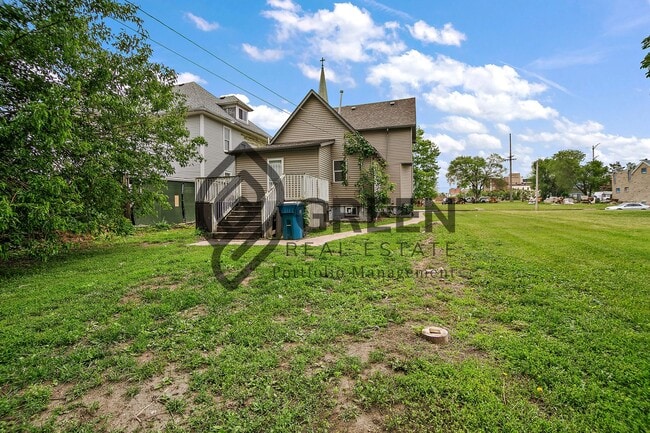 Building Photo - 3 bed/2 bath home for rent in Kankakee IL