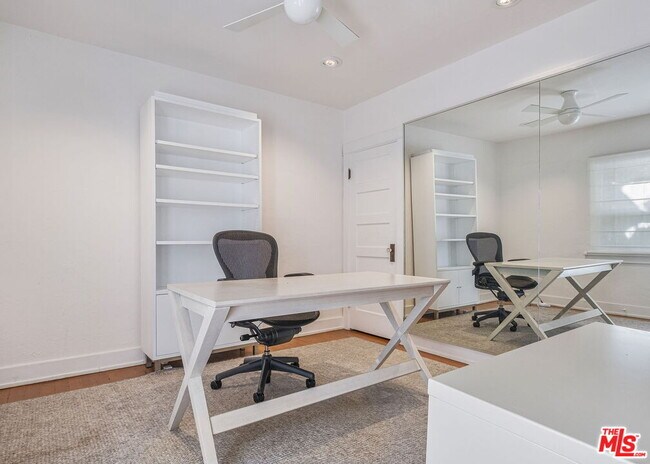 Building Photo - 409 S Highland Ave