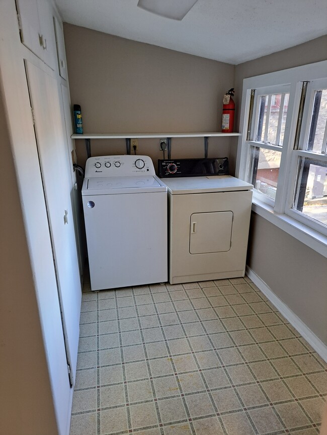 Building Photo - 22 First St