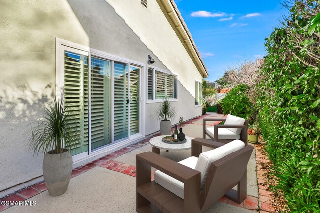 Building Photo - 1046 Barrow Ct