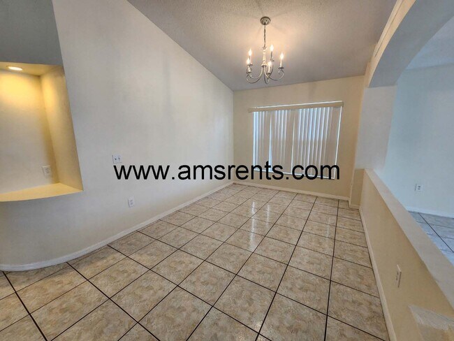 Building Photo - Pool House in Remington Pointe