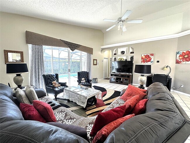 Building Photo - 16724 Rolling Green Dr