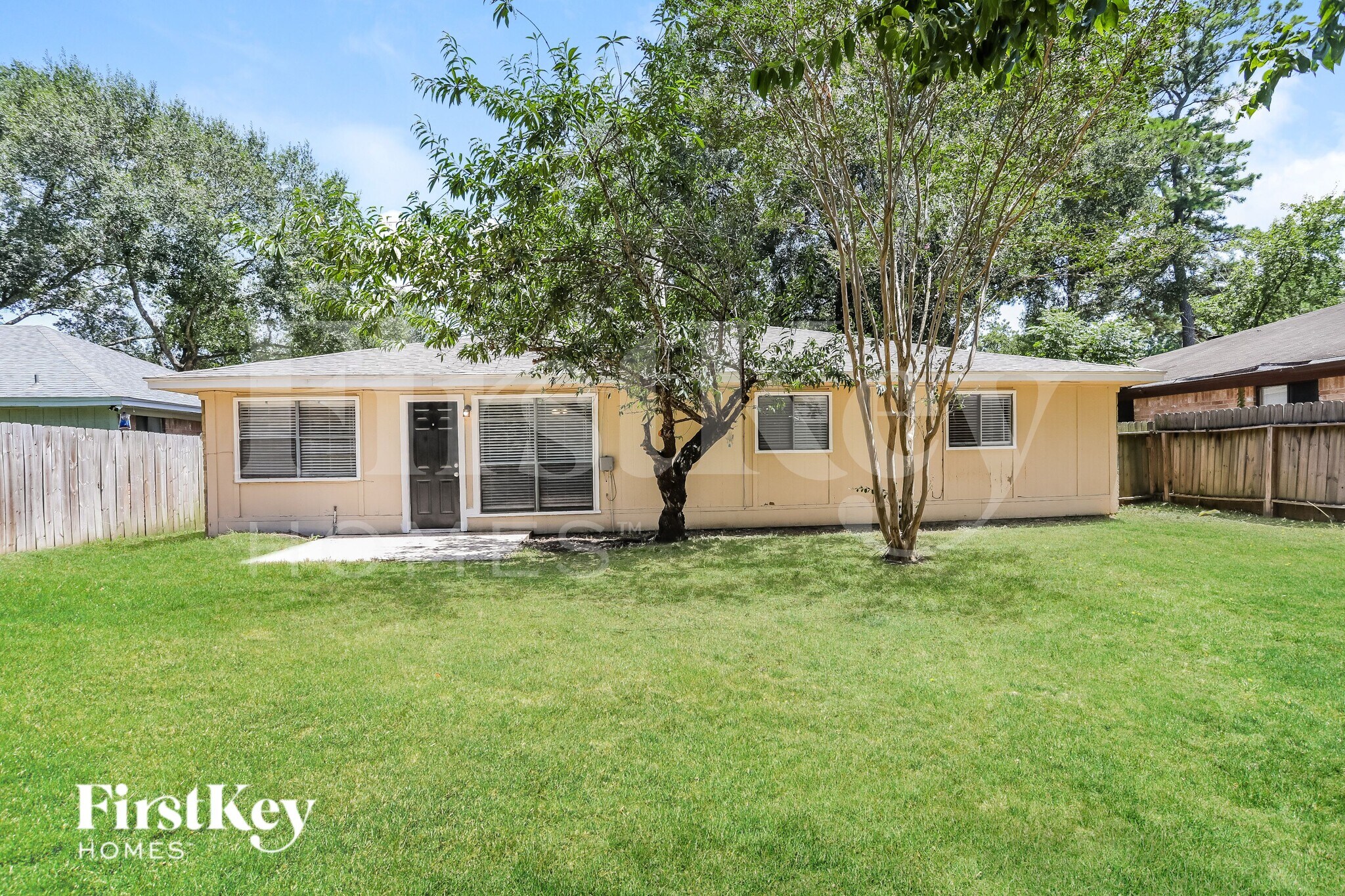 Building Photo - 5019 Monteith Dr