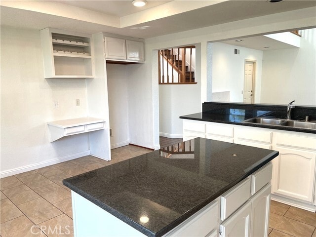 Building Photo - 2985 Amber Dr