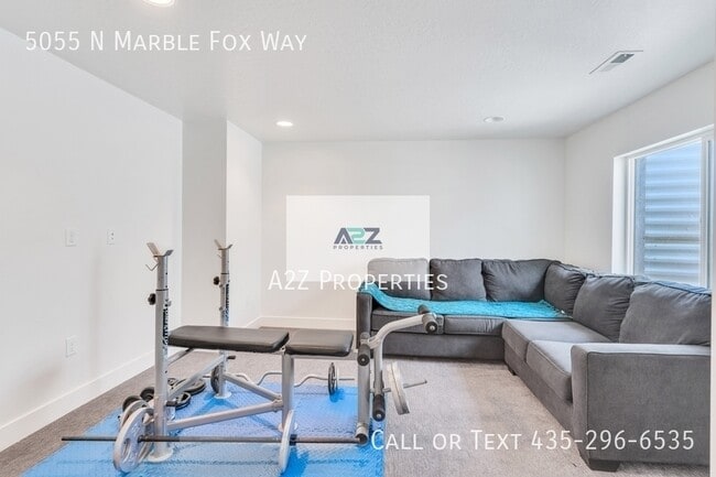 Building Photo - 5055 N Marble Fox Way