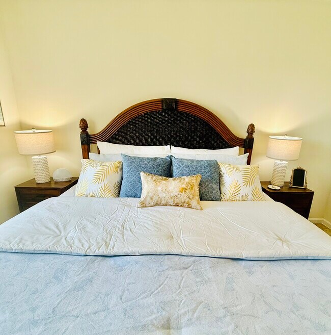 Building Photo - 1820 Florida Club Cir