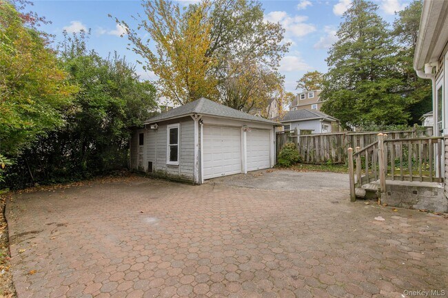 Building Photo - 4623 Arcadia Ln