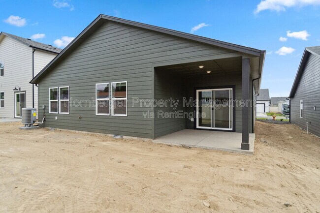 Building Photo - 5508 W Jamestown Ln