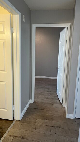 Building Photo - 555 Maine Ave