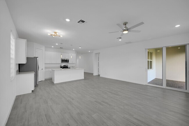 Building Photo - 5742 Graceful Wy