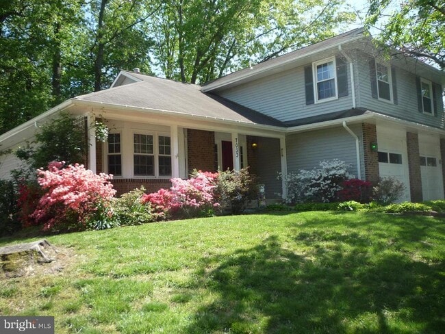 Building Photo - 7033 Veering Ln