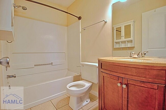 Building Photo - 664 Windward Dr