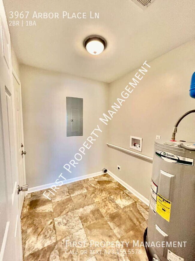 Building Photo - 3967 Arbor Pl Ln