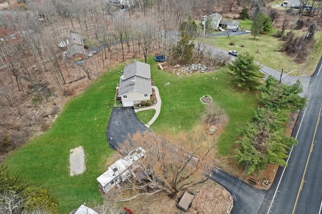 Building Photo - 312 W Mombasha Rd