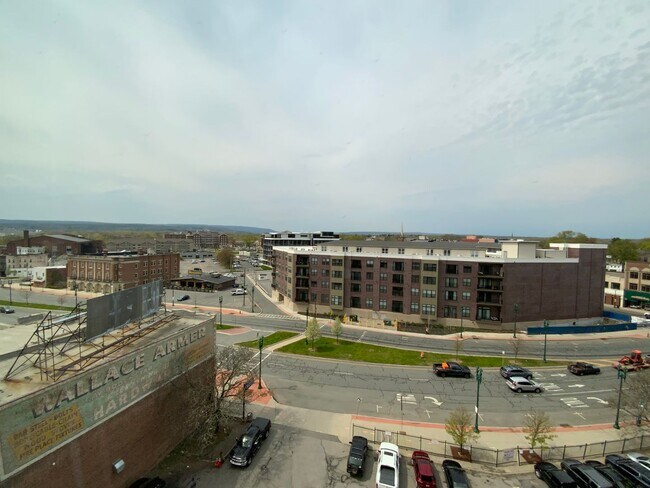 Building Photo - Luxurious 1-Bedroom Apartments in Downtown Schenectady!