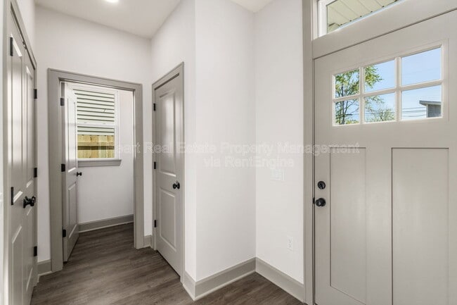 Building Photo - 72 Hayden Ave