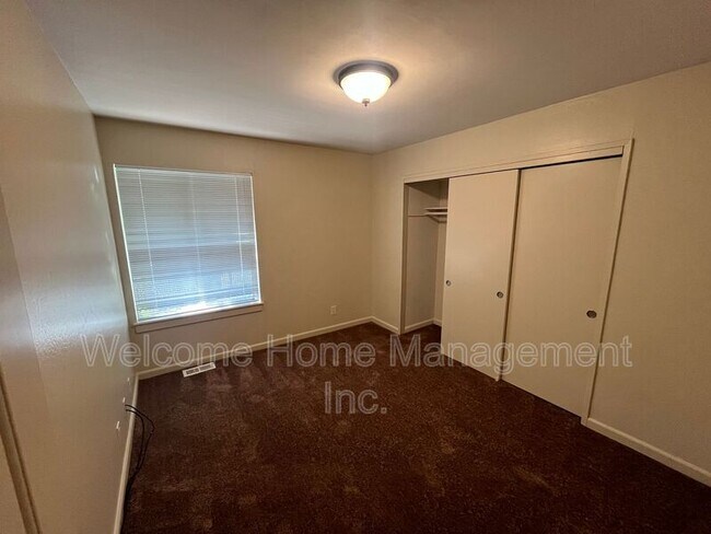Building Photo - 5460 Concord Blvd