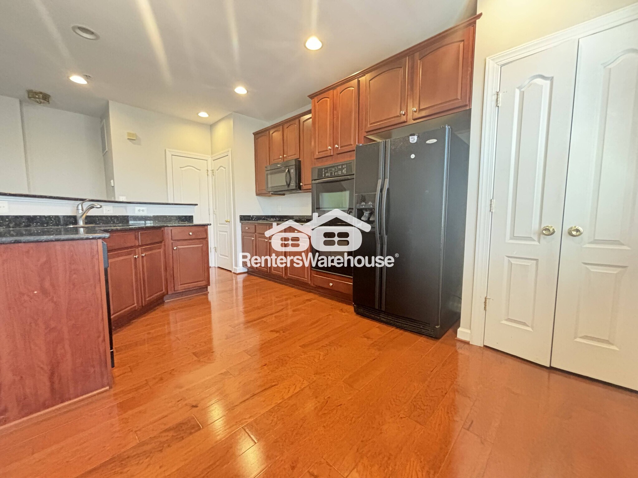 Building Photo - 3511 Carriage Walk Ln